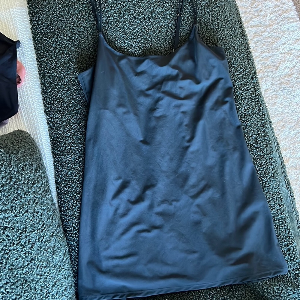 Abercrombie black traveler dress size L